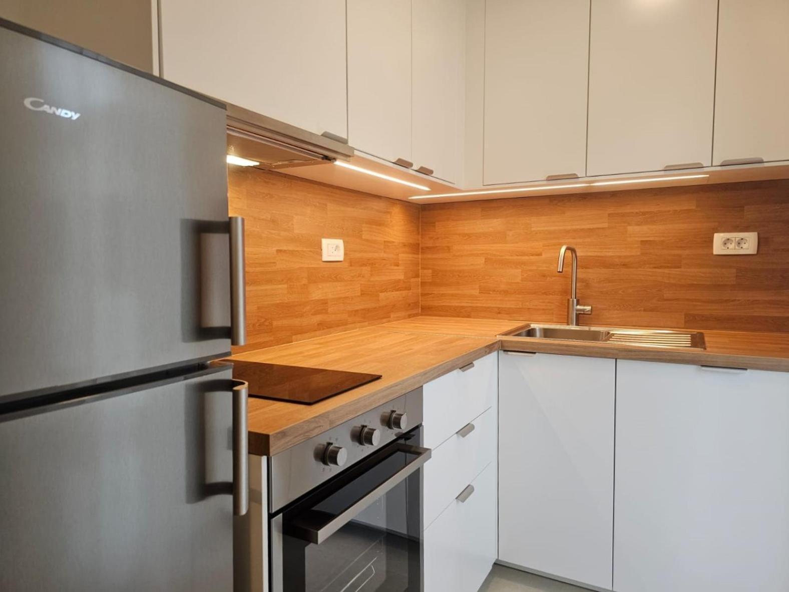 Apartments Miamare 2 Primošten Extérieur photo
