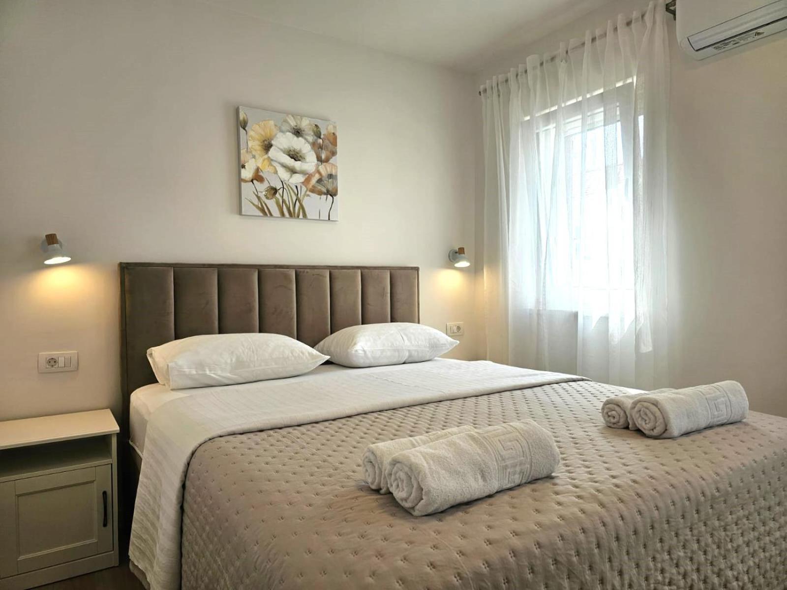 Apartments Miamare 2 Primošten Extérieur photo